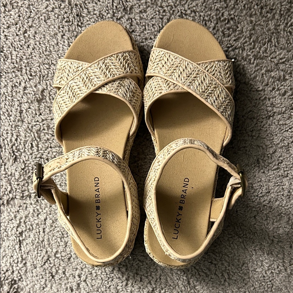 Lucky Brand Women's Cream Woven Sandals